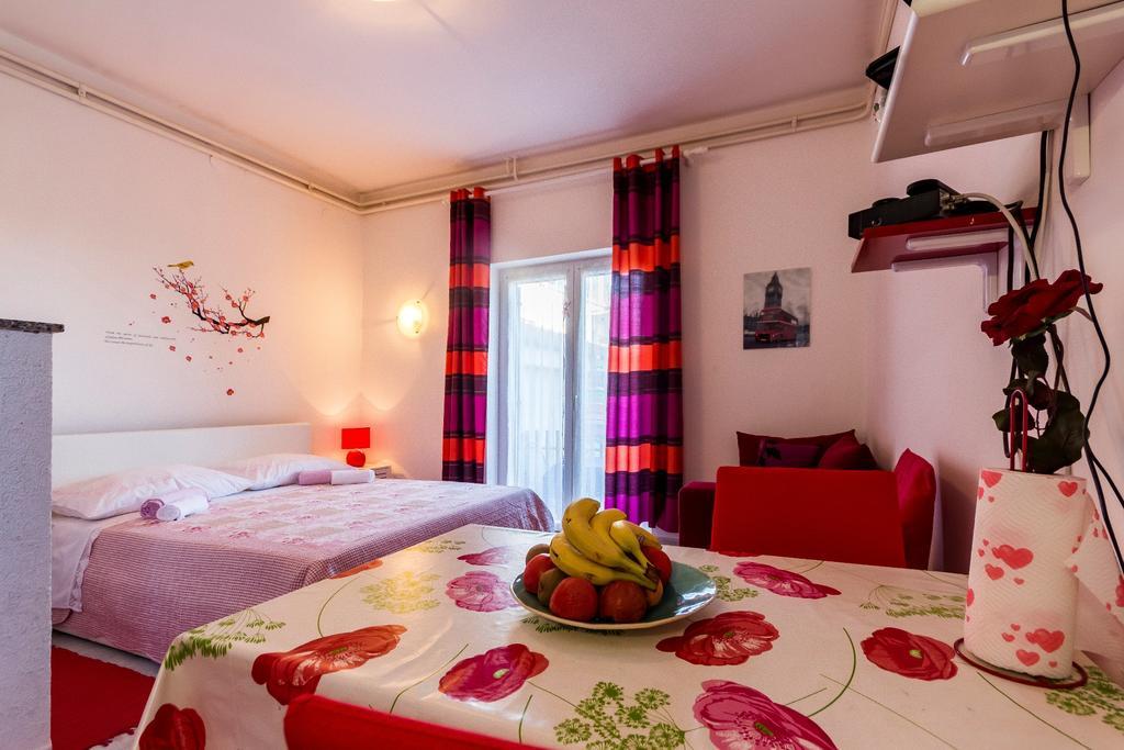 Apartment Lori Fažana Kültér fotó