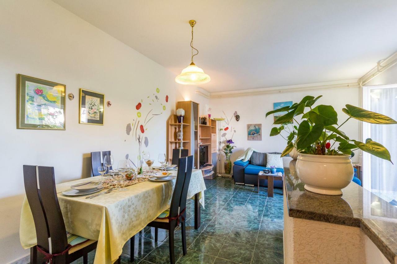 Apartment Lori Fažana Kültér fotó
